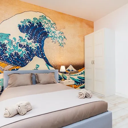 The Great Wave At Namesti Miru Διαμέρισμα *